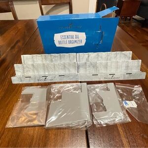 Young Living NIB Essential Oil Bottle Organizer Holds 22 Oils